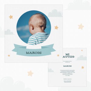 Niño mirando al cielo, invitación moderna para bautizo, diseño infantil, celebración religiosa, invitación personalizada para niños.
