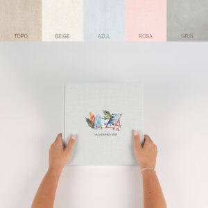 Álbum de fotos de vacaciones 2024 con diseño tropical y verano, accesible y elegante.